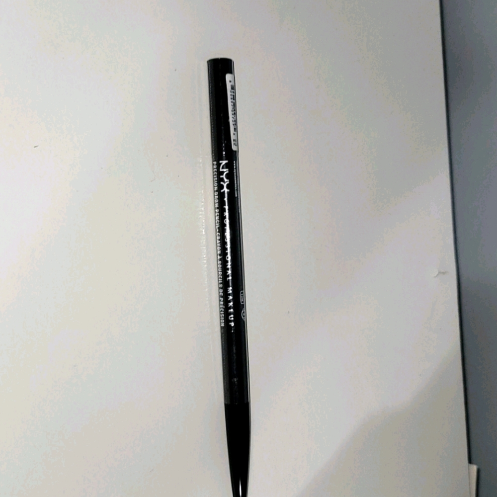 Eyebrow pencil by nyx